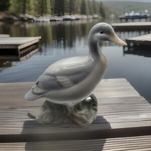 Vintage Porcelain Duck Japan 3.5” Tall Excellent Condition